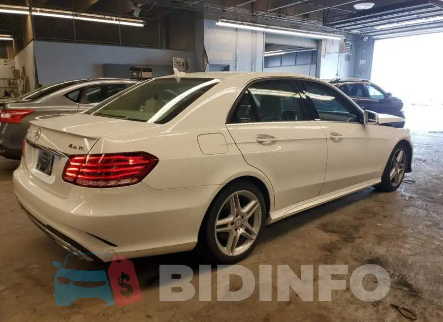 WDDHF8JBXEA811652 Photo# 3