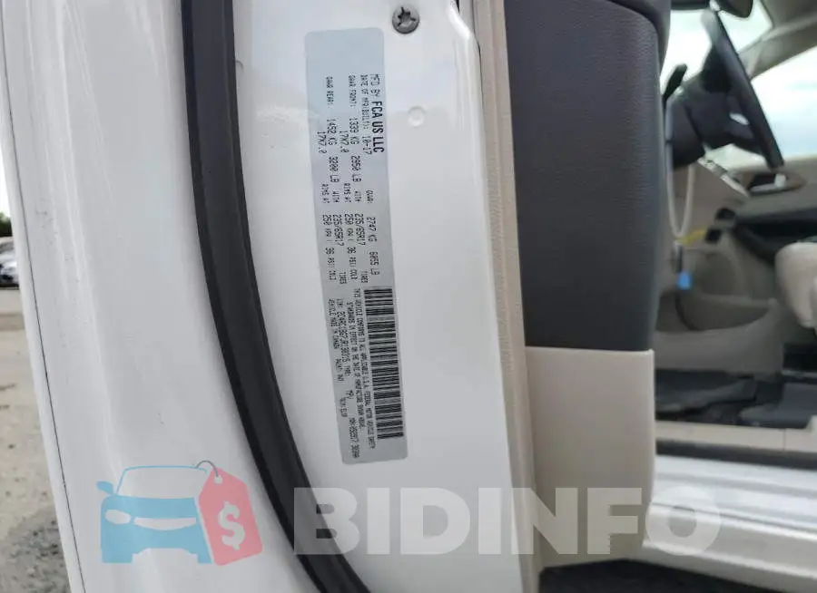 2C4RC1BG7JR130315 Photo# 12
