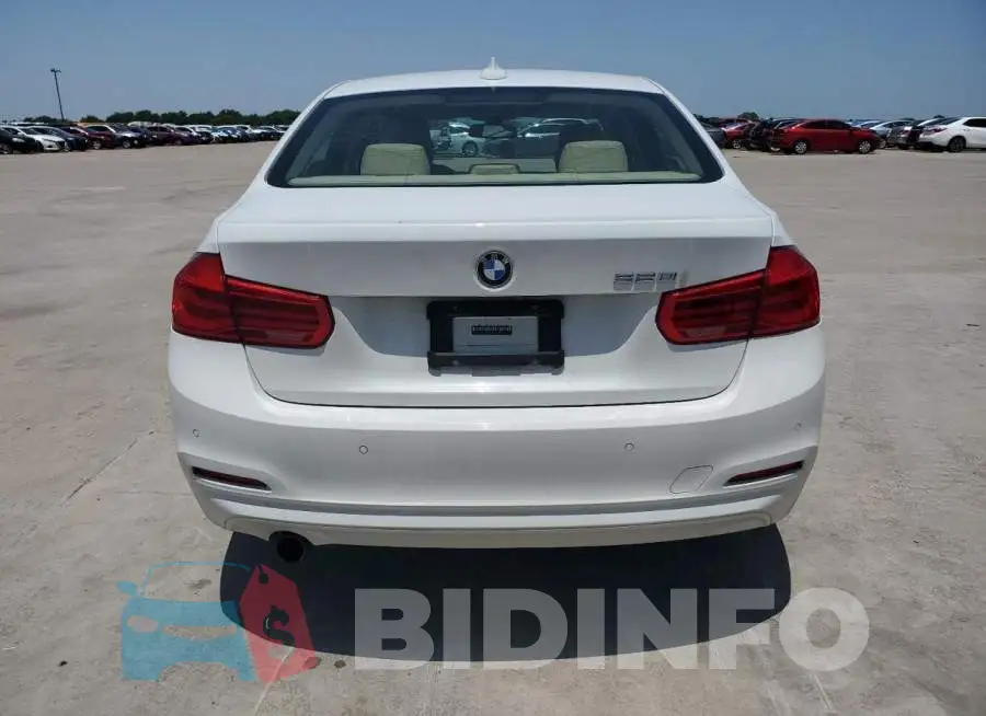 WBA8E1G51GNT34155 Photo# 6