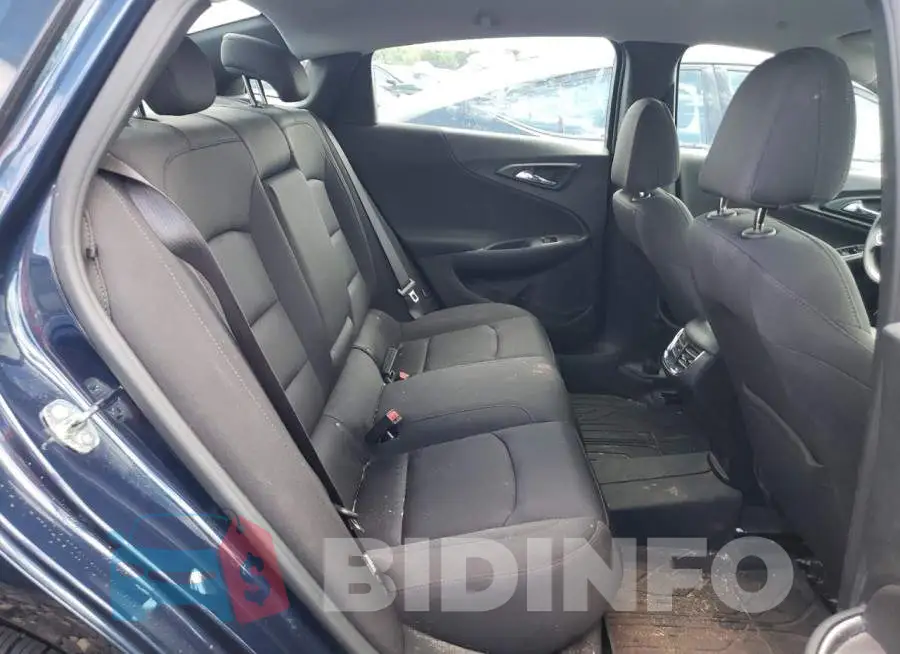 1G1ZD5ST4LF015417 Photo# 10