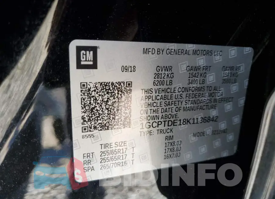 1GCPTDE18K1136842 Photo# 13