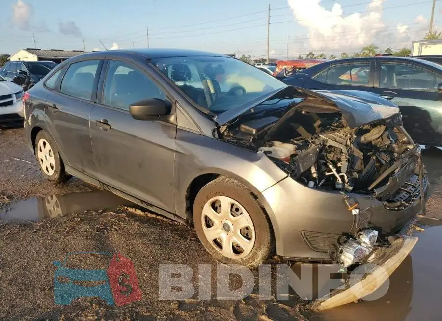 1FADP3E28HL327349 Photo# 4
