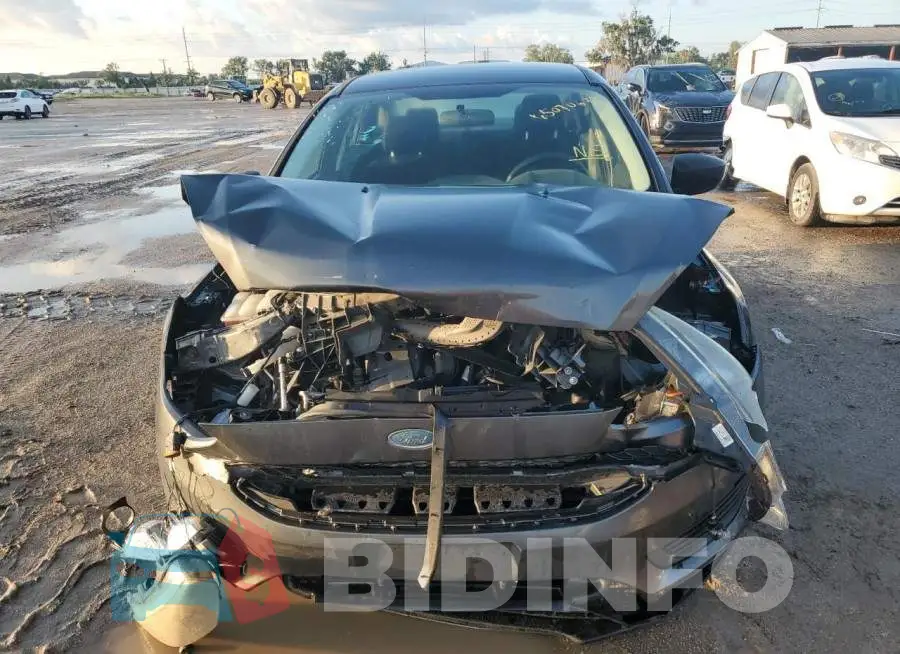 1FADP3E28HL327349 Photo# 5