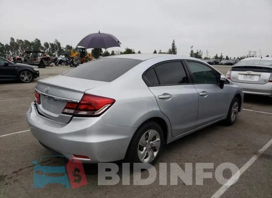2HGFB2F56FH560811 Photo# 3