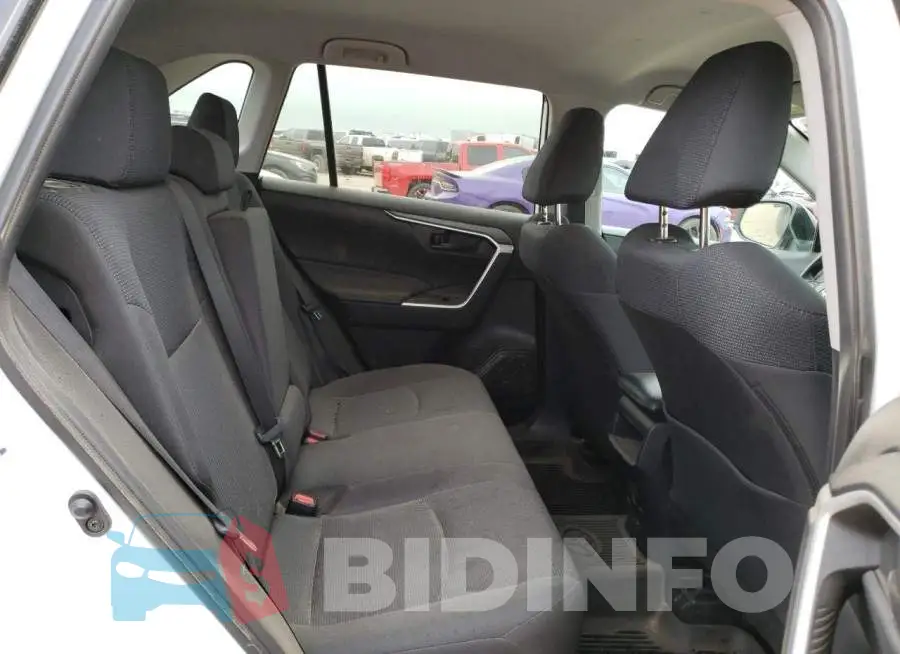 2T3F1RFV8MC190440 Photo# 11