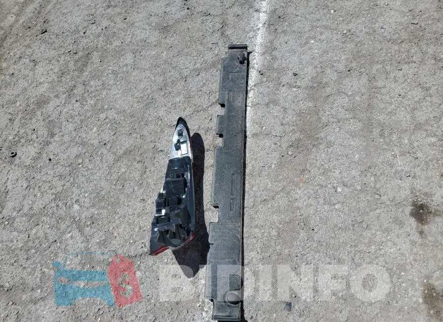 4T1C11AK4NU673210 Photo# 12