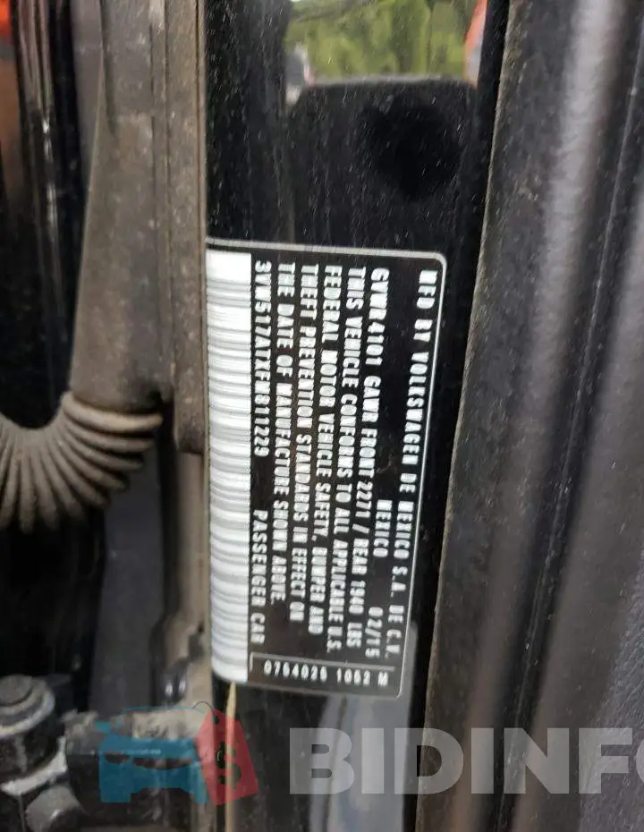 3VW517ATXFM811229 Photo# 12