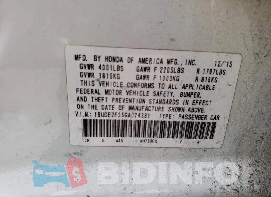 19UDE2F35GA024381 Photo# 13