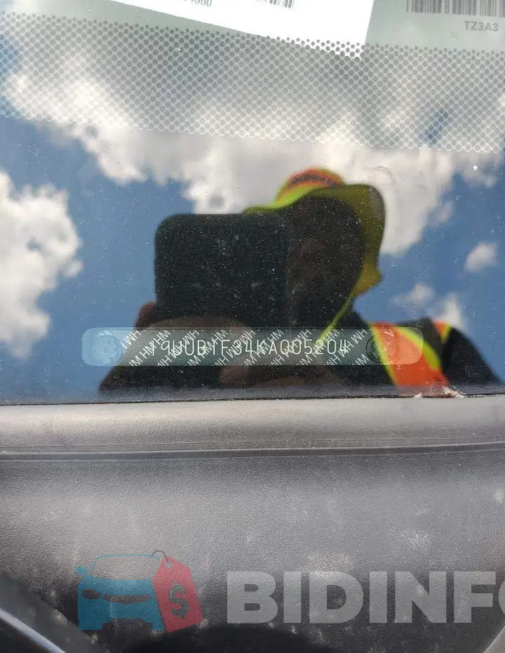 19UUB1F34KA005204 Photo# 12