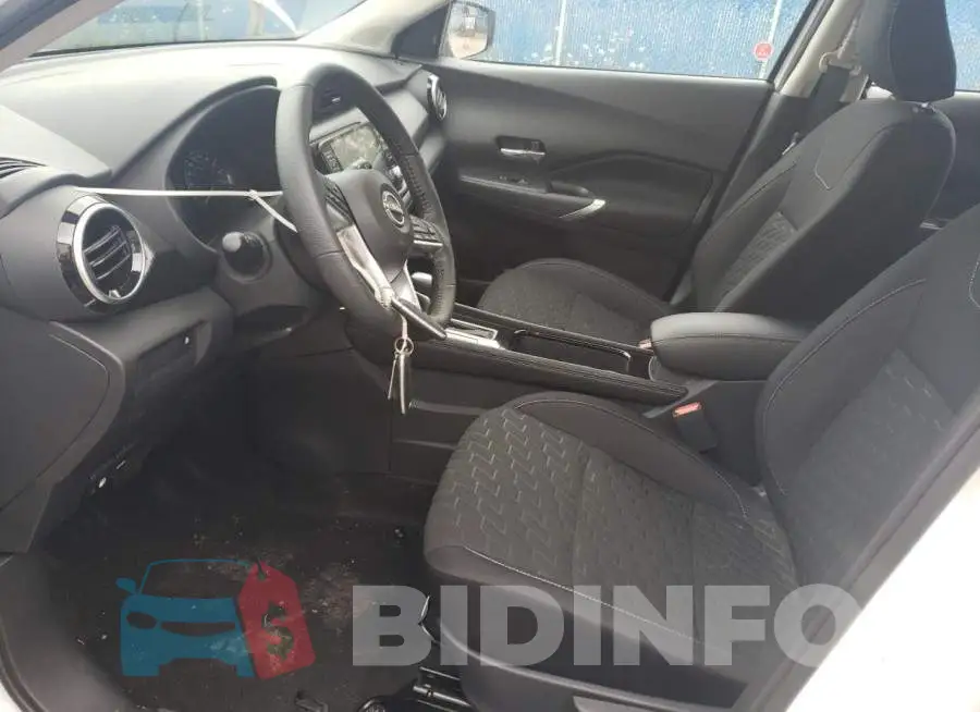 3N1CP5CV2PL480748 Photo# 7