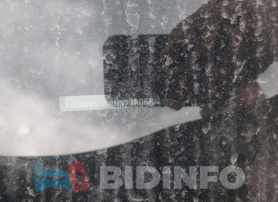 JN8BT3DD8NW278068 Photo# 12
