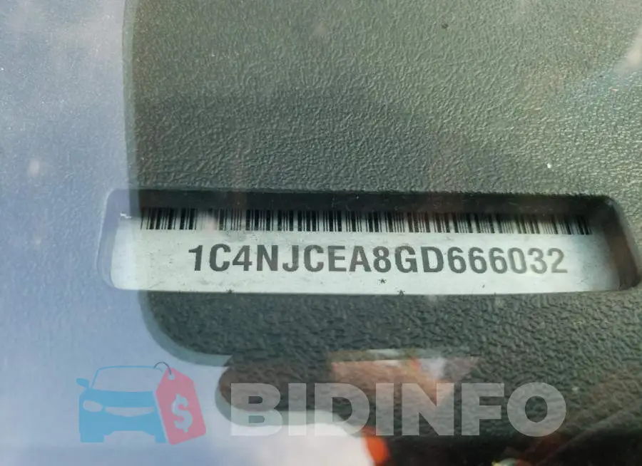 1C4NJCEA8GD666032 Photo# 12