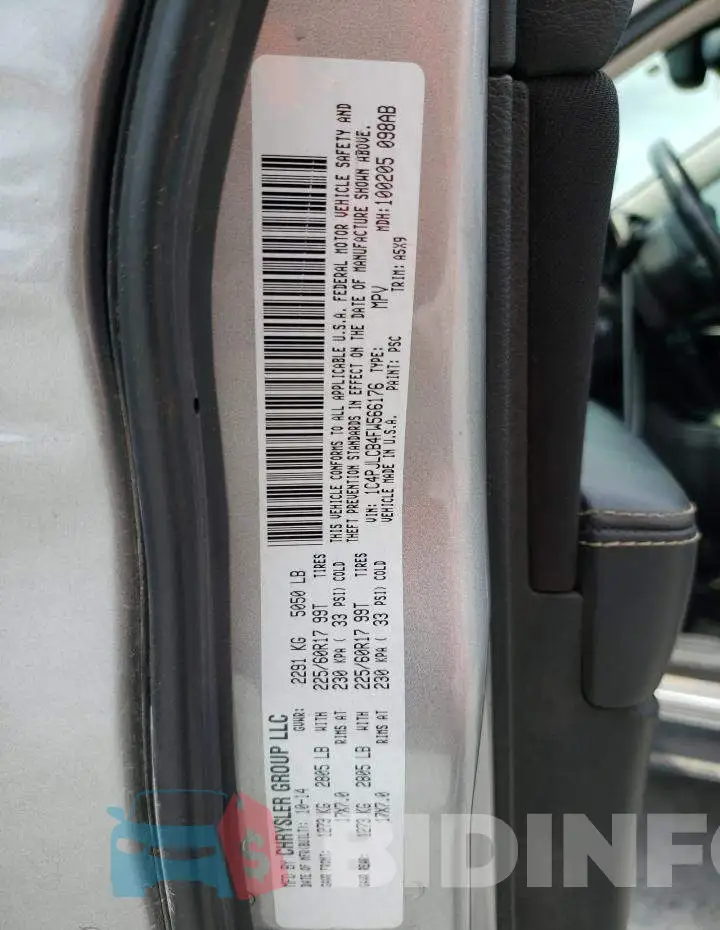 1C4PJLCB4FW566176 Photo# 14