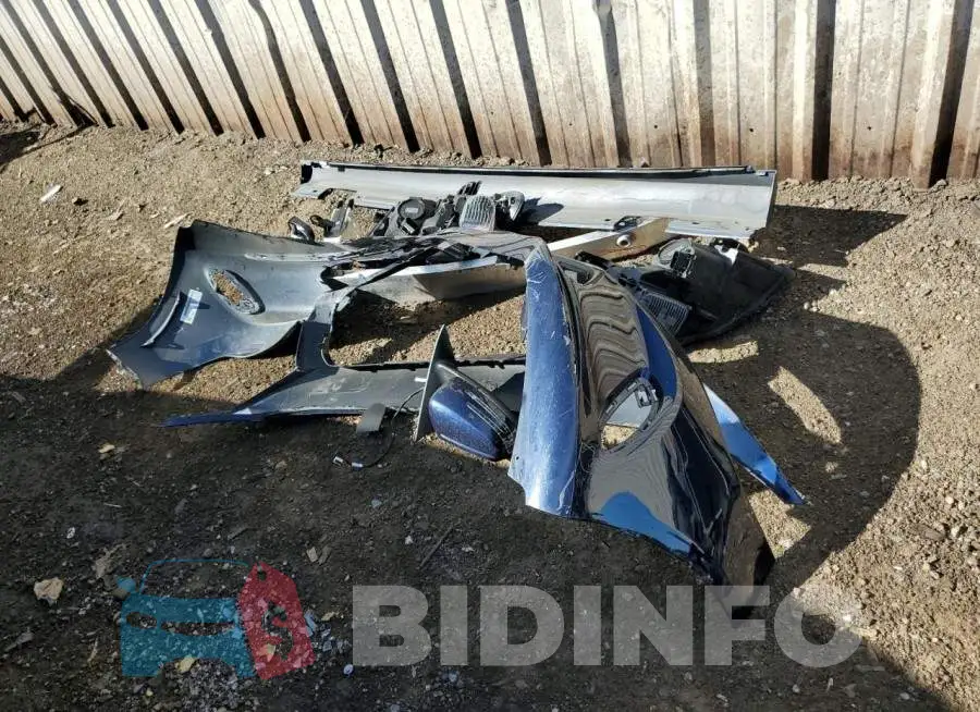 WDDSJ4EB2JN600004 Photo# 12