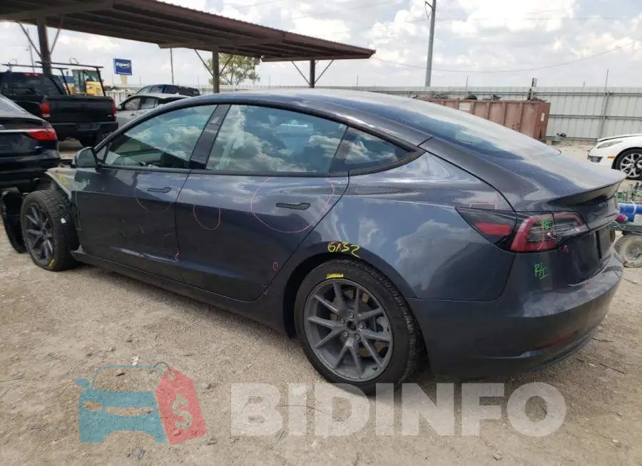 5YJ3E1EB8NF190945 Photo# 2