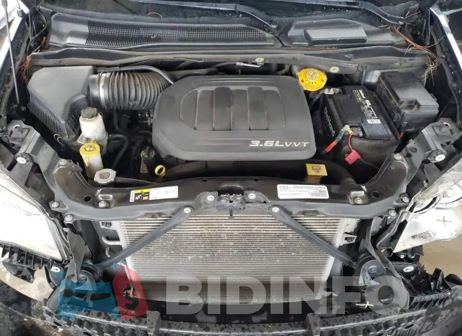2C4RC1BGXGR148574 Photo# 12