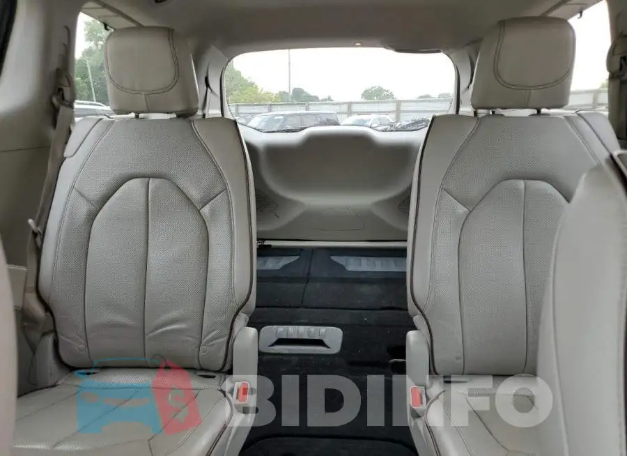 2C4RC1GG3JR307726 Photo# 10