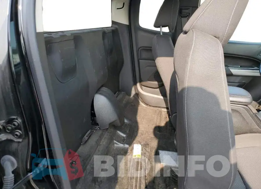 1GCHSCEA5M1251645 Photo# 10