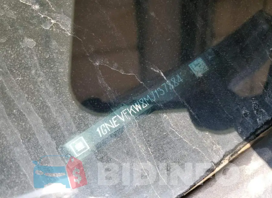 1GNEVFKW8MJ137884 Photo# 14