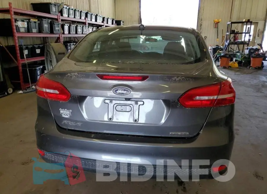 1FADP3E24GL226985 Photo# 6