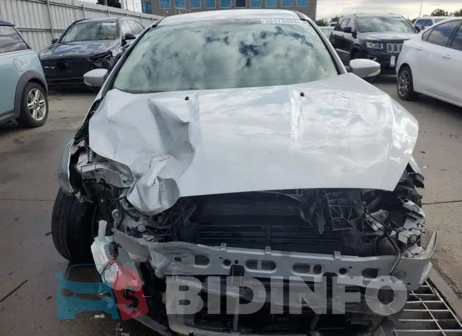 1FADP3F26HL264069 Photo# 5