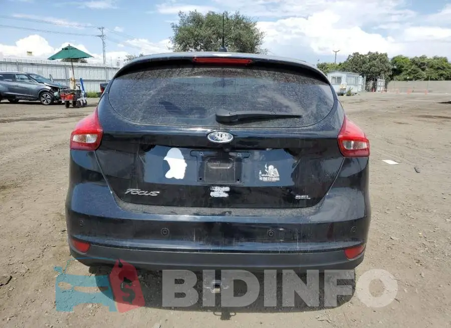 1FADP3M21HL230642 Photo# 6