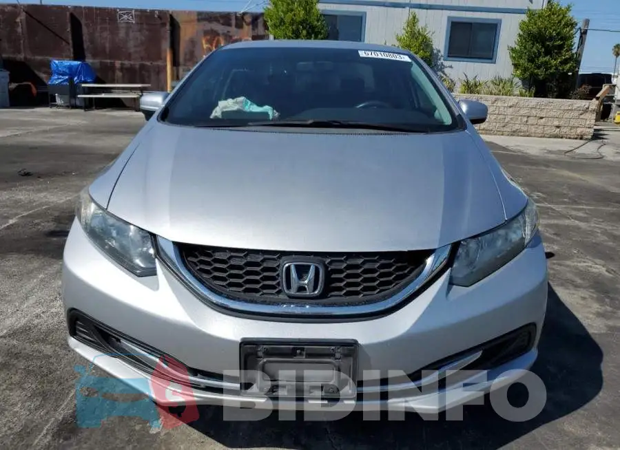 19XFB2F79FE286256 Photo# 5