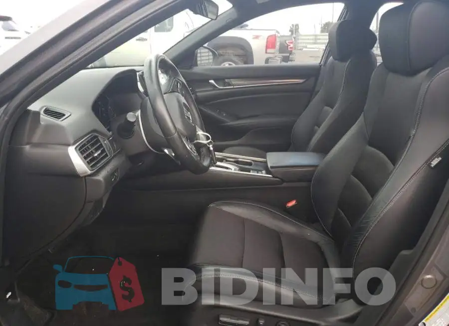 1HGCV1F34JA050337 Photo# 7