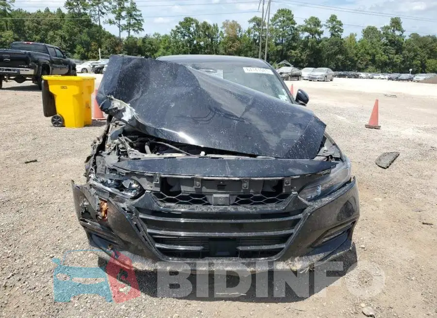 1HGCV1F35KA038473 Photo# 5