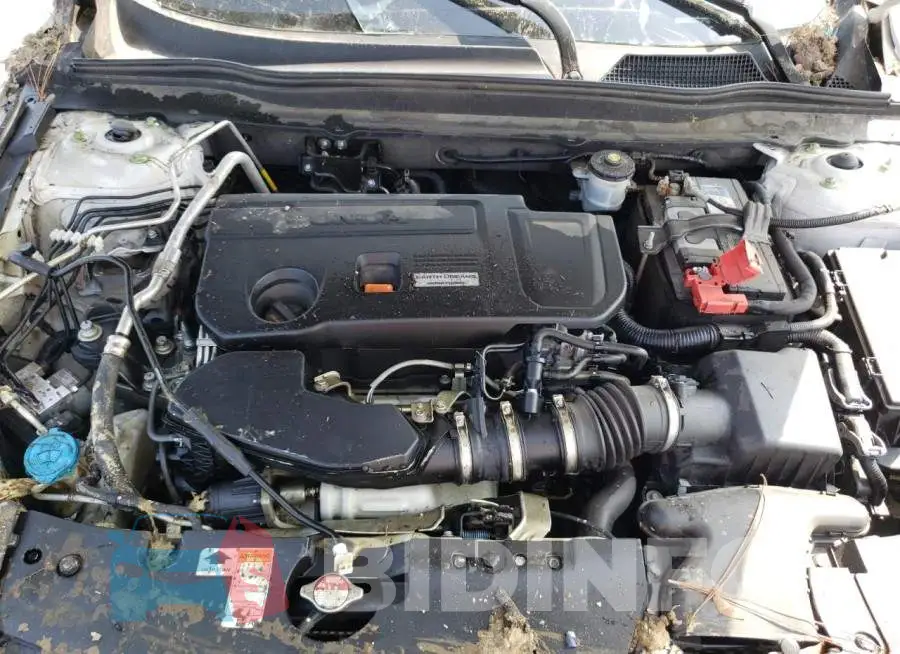 1HGCV2F95JA014974 Photo# 11