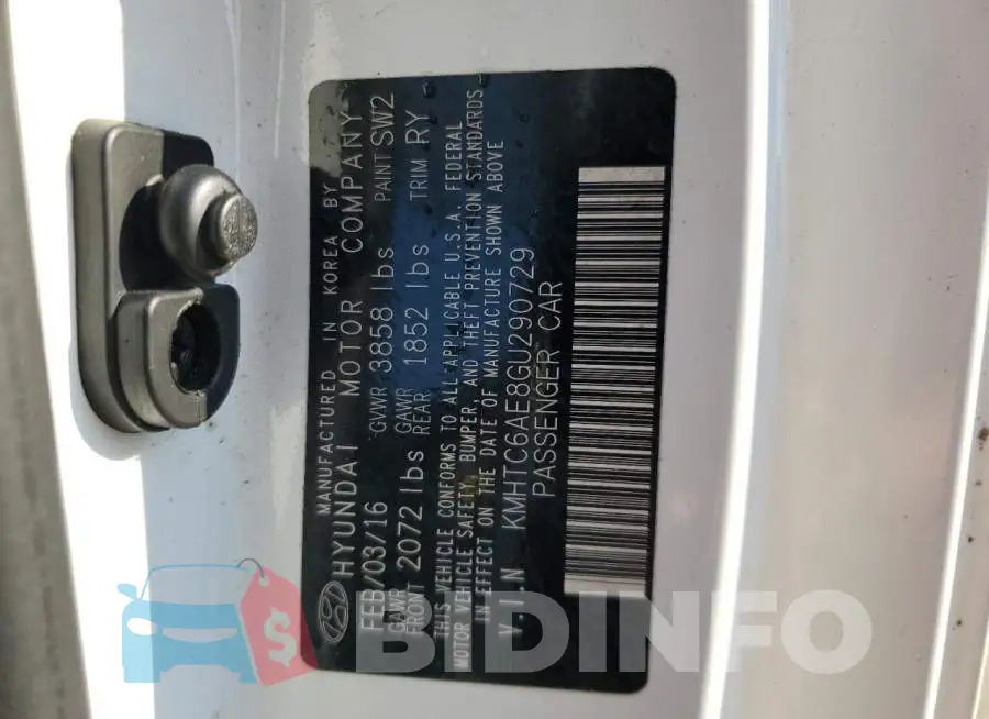 KMHTC6AE8GU290729 Photo# 13