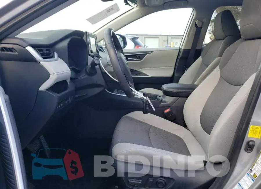 2T3P1RFV6MC225710 Photo# 7