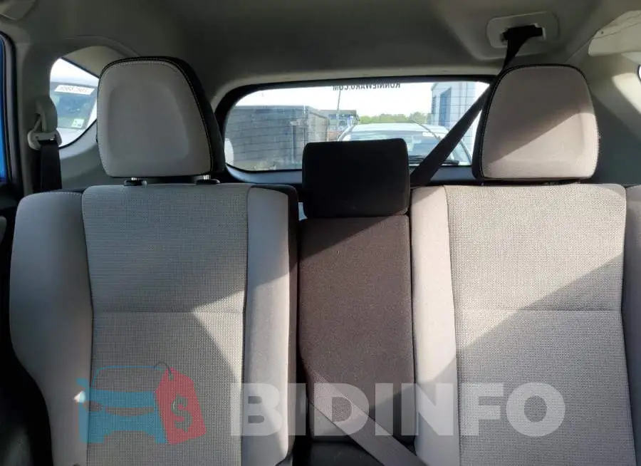 JTMWFREV8JJ172015 Photo# 10