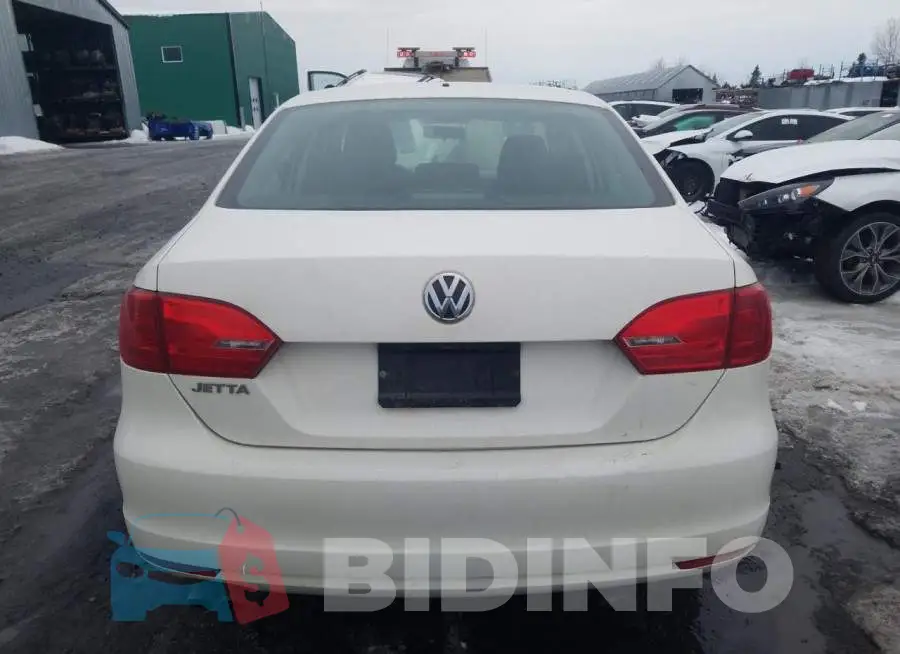 3VW1K7AJ9EM364403 Photo# 6