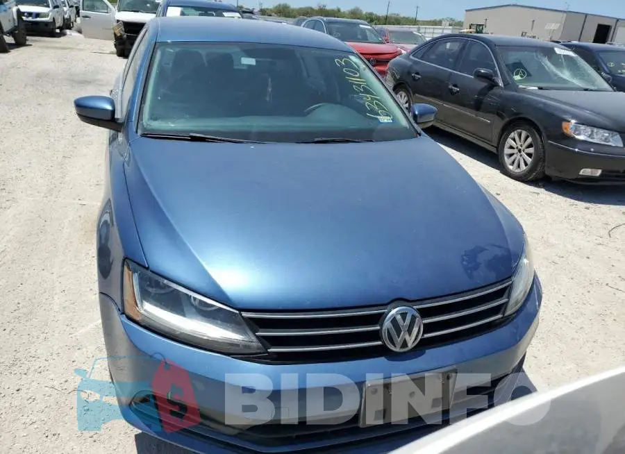 3VW2B7AJ1HM364128 Photo# 5