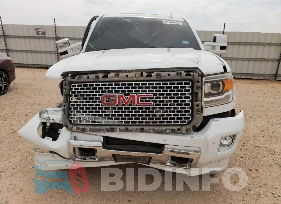 1GT120E83FF555902 Photo# 5