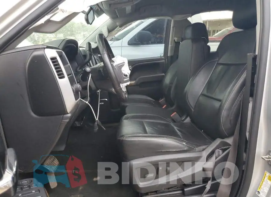 3GTP1VEC3EG214821 Photo# 7