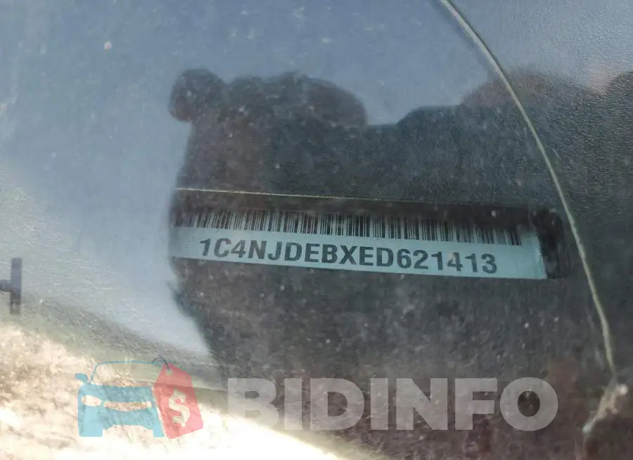 1C4NJDEBXED621413 Photo# 12