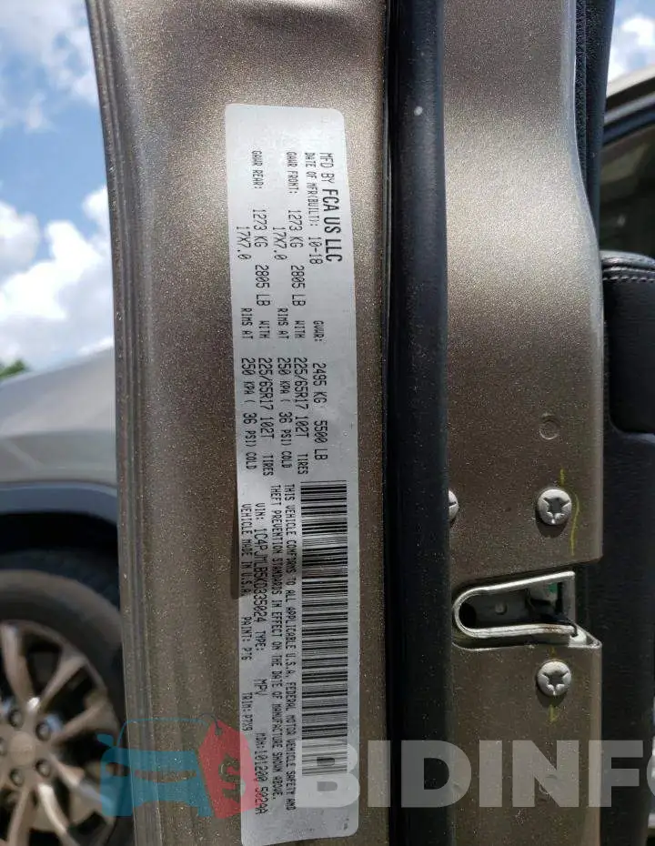 1C4PJMLB5KD335024 Photo# 13