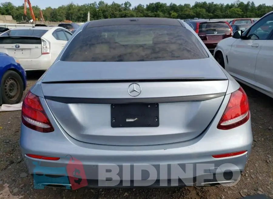 WDDZF4JB8HA241264 Photo# 6