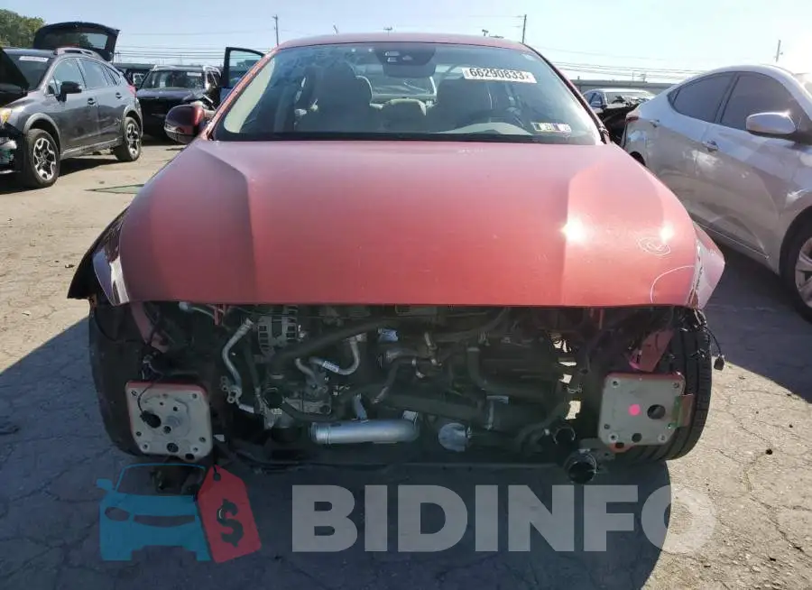 LYV402TM3HB153384 Photo# 5