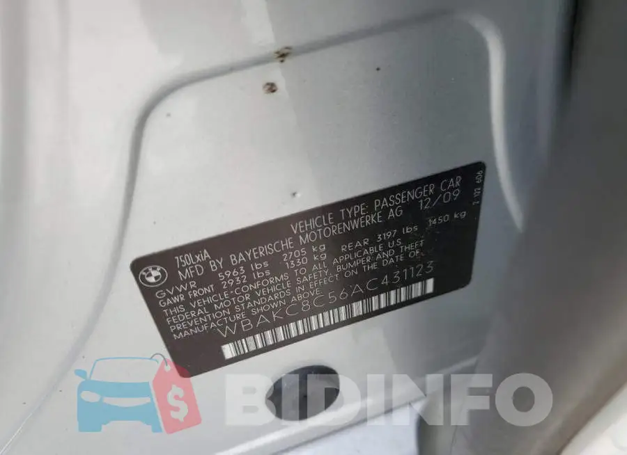 WBAKC8C56AC431123 Photo# 12