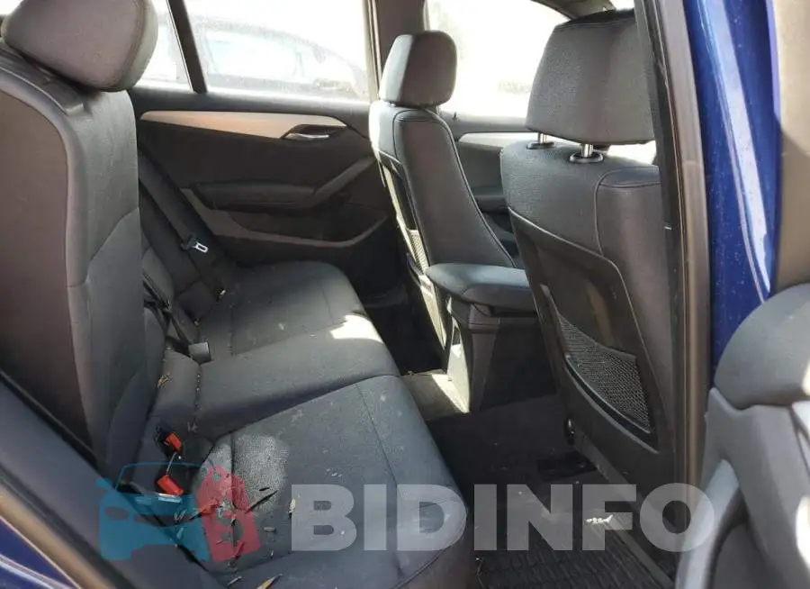 WBAVL1C57FVY25083 Photo# 10