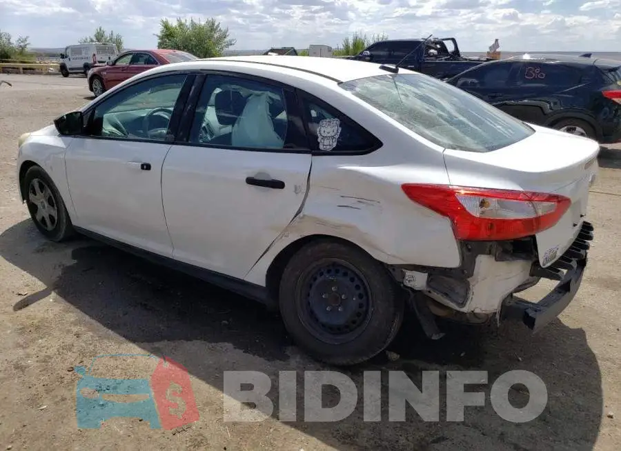 1FADP3E23EL186878 Photo# 2