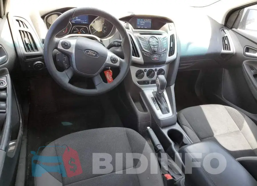 1FADP3F21EL212084 Photo# 8
