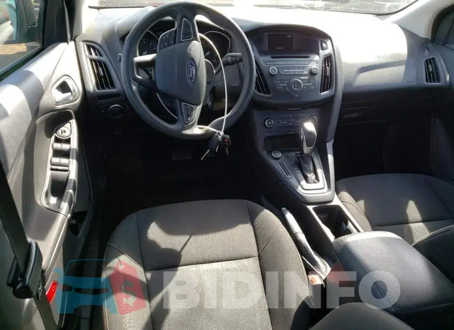 1FADP3F25FL270121 Photo# 8