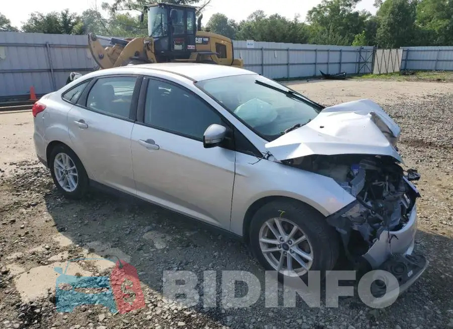 1FADP3F27HL327552 Photo# 4