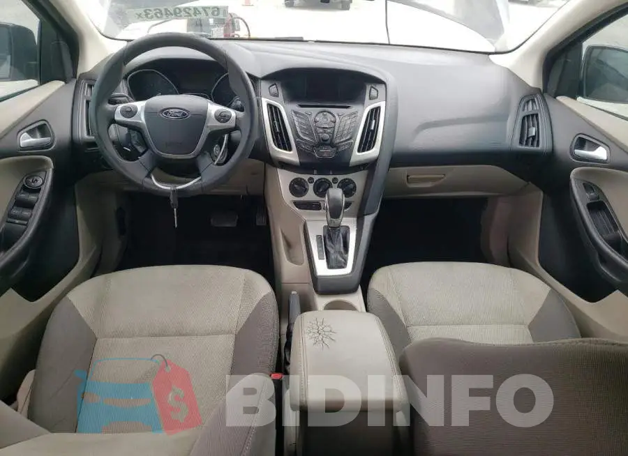 1FADP3F28EL283167 Photo# 8