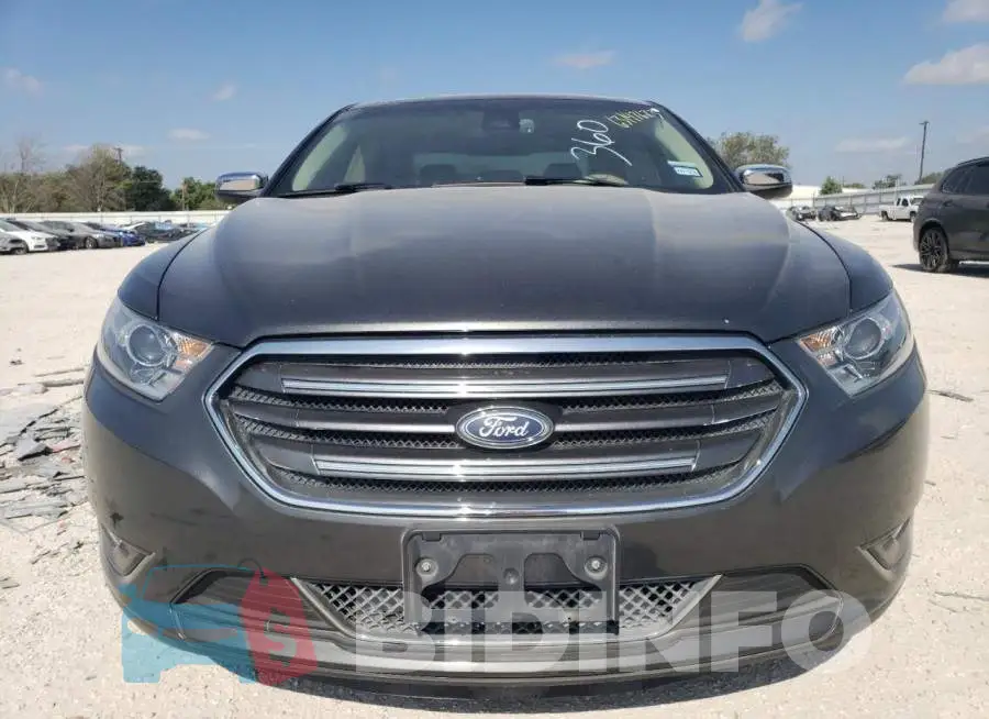 1FAHP2F81JG128236 Photo# 5