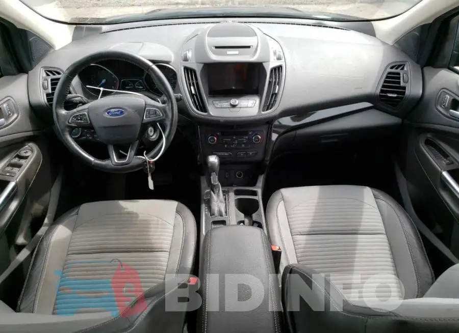 1FMCU9GD9HUD99814 Photo# 8